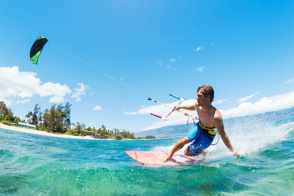 Quels sont les meilleurs spots pour le kitesurf en Afrique du Sud?